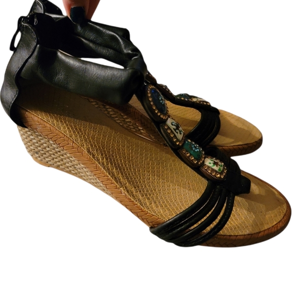 Forever boho Jojo-26 Wedges Sandals Open Toe T-Strap Ankle Strap woman's size 7 - Picture 1 of 6